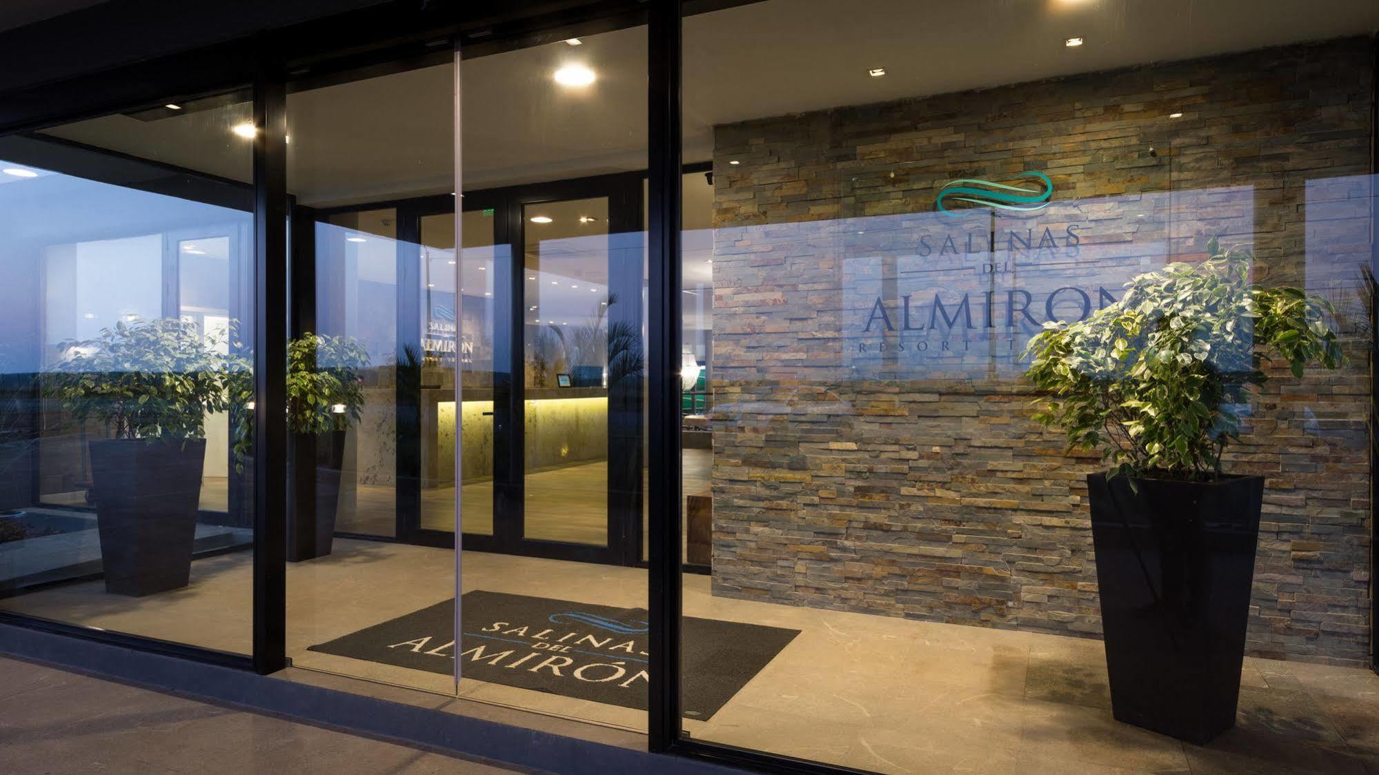 Salinas Del Almiron Resort Termal Termas de Almiron Extérieur photo